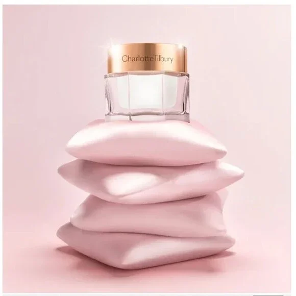 MSRP $100 - Charlotte Tilbury Award Winning Magic Cream – 1.7 oznew in box